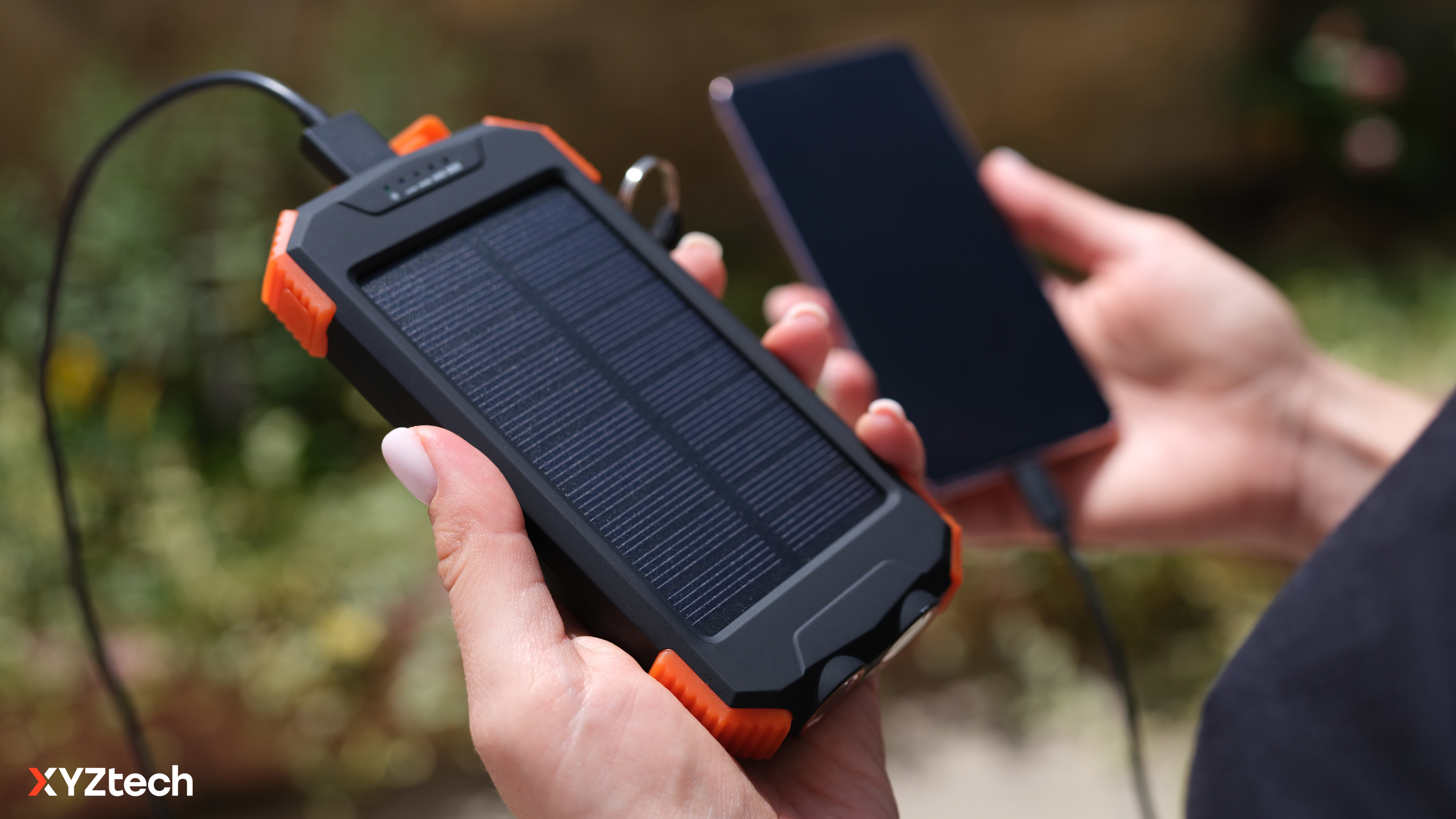 How Do Solar Power Banks Work
